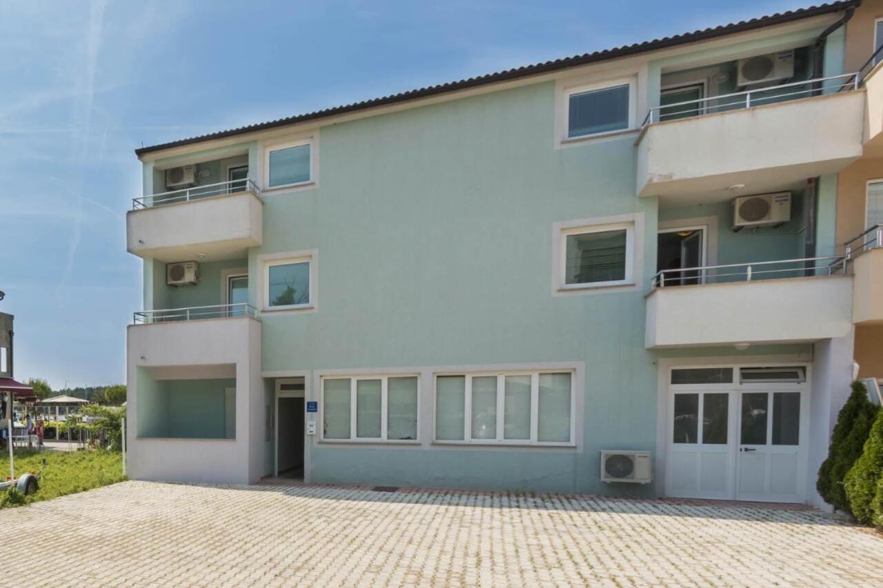 Apartments Riva ميدولين المظهر الخارجي الصورة